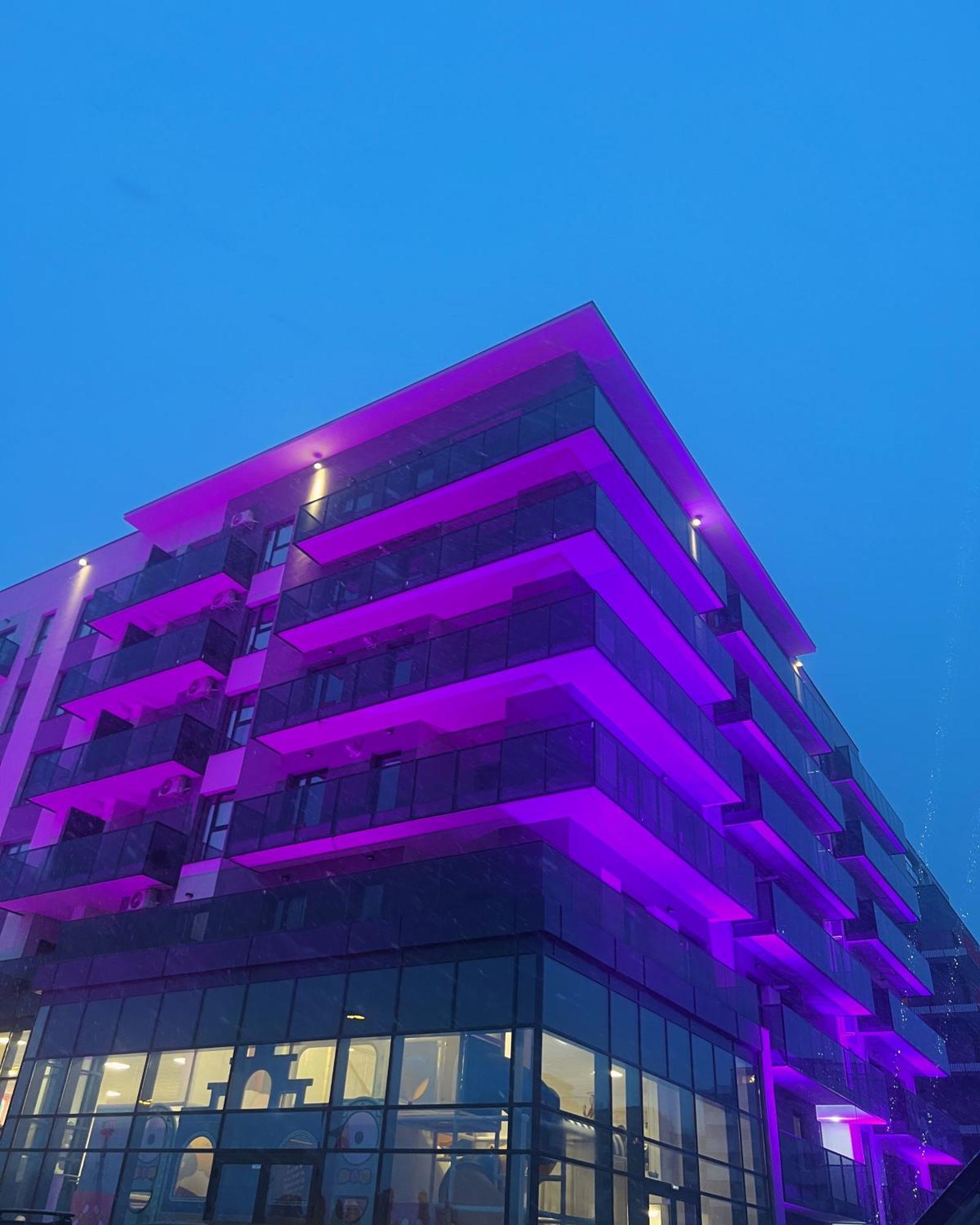 Exit Aparthotel Floreşti Buitenkant foto